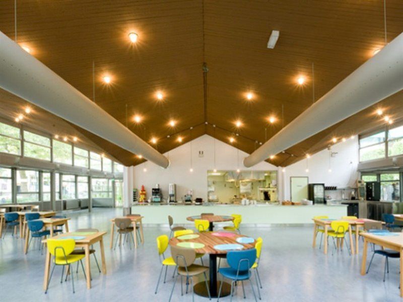 Wow Amsterdam Hostel Exterior photo