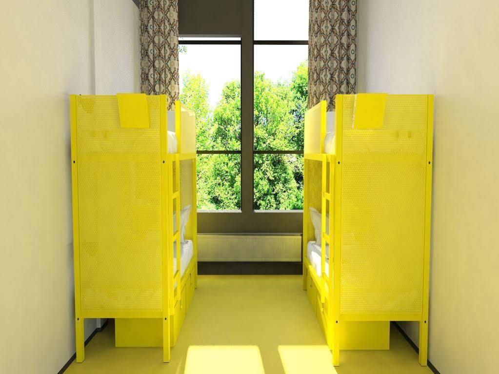 Wow Amsterdam Hostel Exterior photo