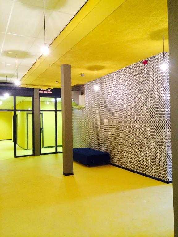 Wow Amsterdam Hostel Exterior photo